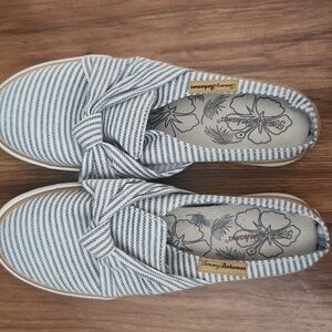 Tommy Bahama Slide-On Striped Sneakers, 6